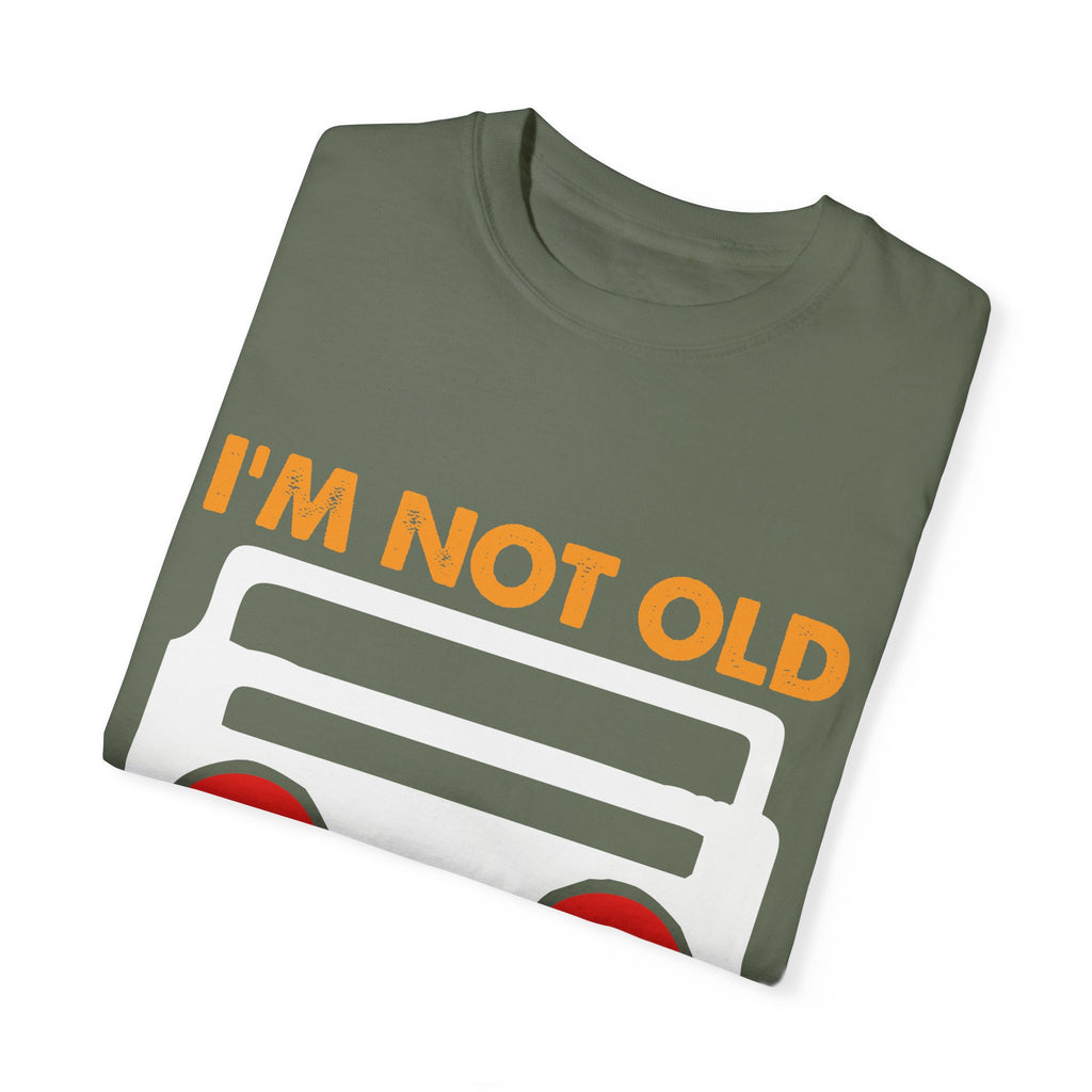I'm Not Old, I'm a Classic – Retro Music Boombox T-shirt