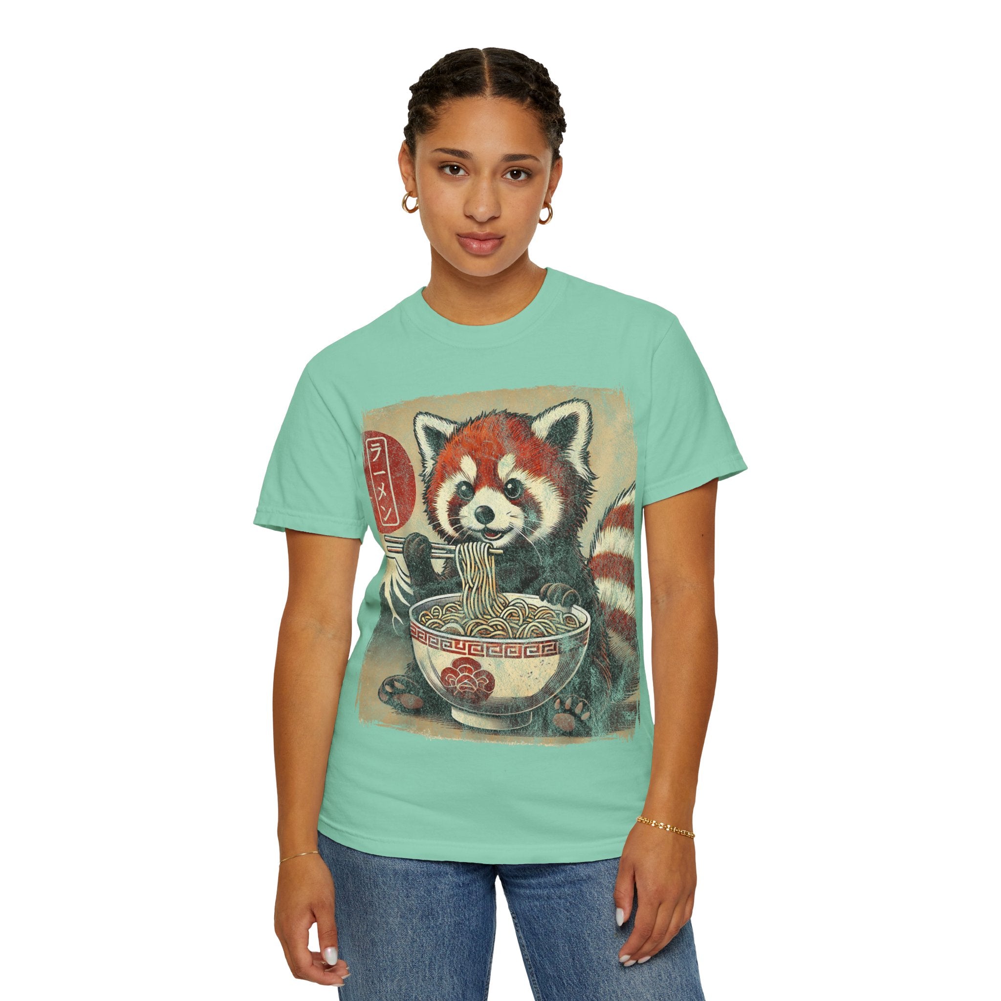 Ramen Time – Japanese Anime Red Panda T-shirt