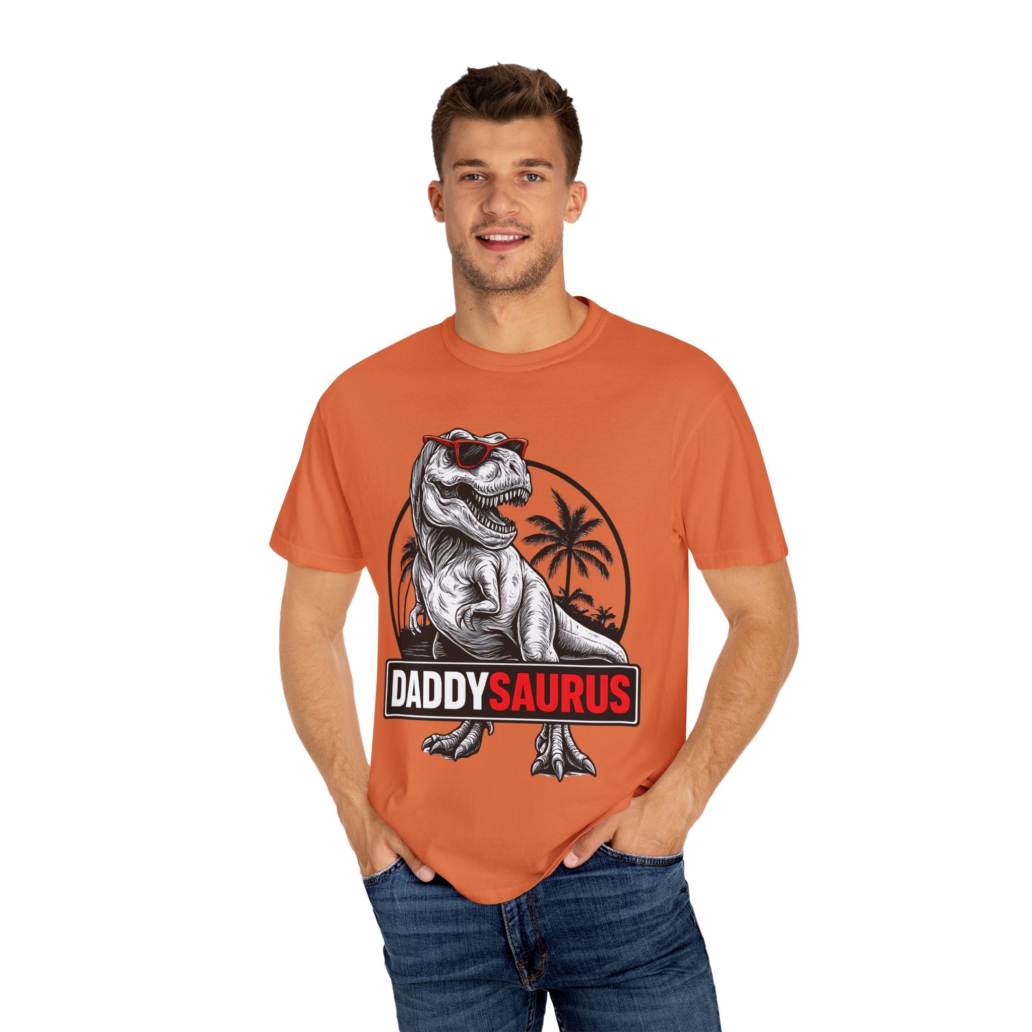 Daddy Saurus – Father’s Day T-Rex Dino T-shirt