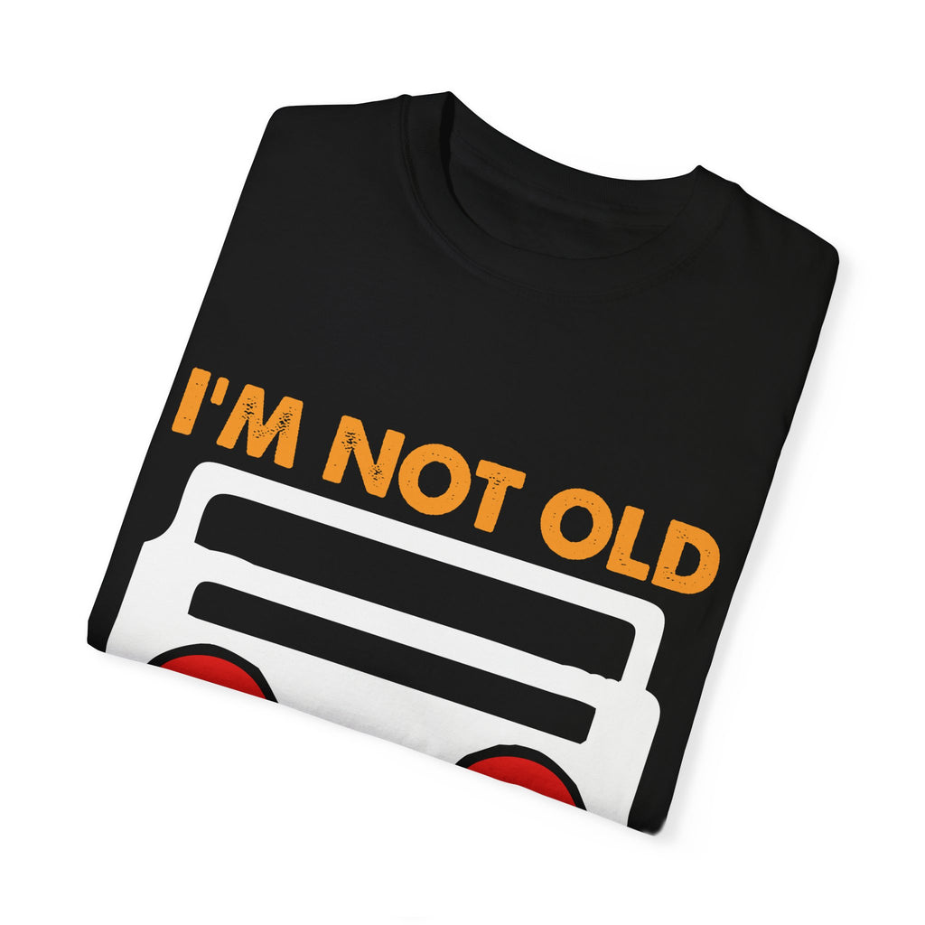 I'm Not Old, I'm a Classic – Retro Music Boombox T-shirt