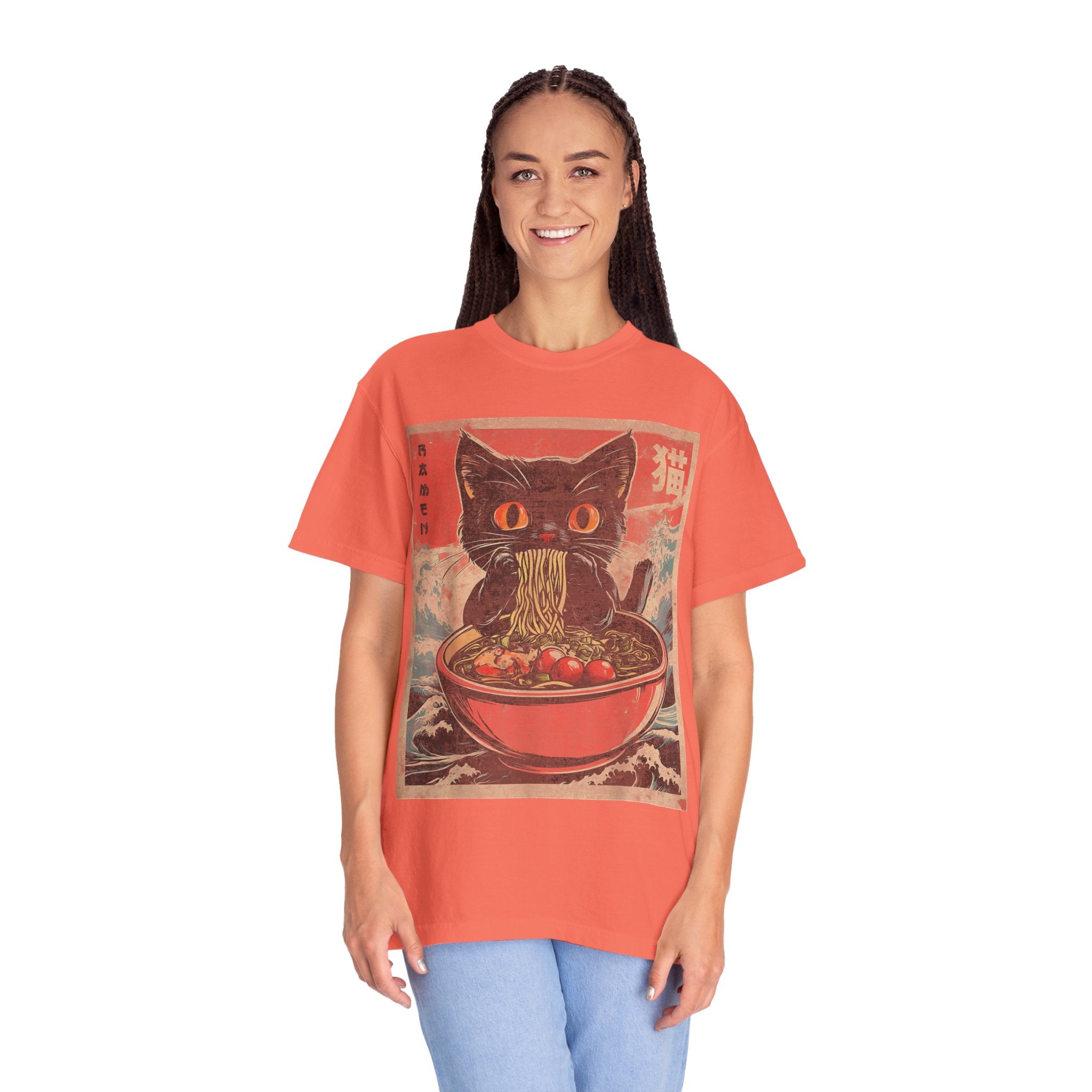 Anime Cat Eating Ramen – Japanese Kawaii Neko Food  T-shirt