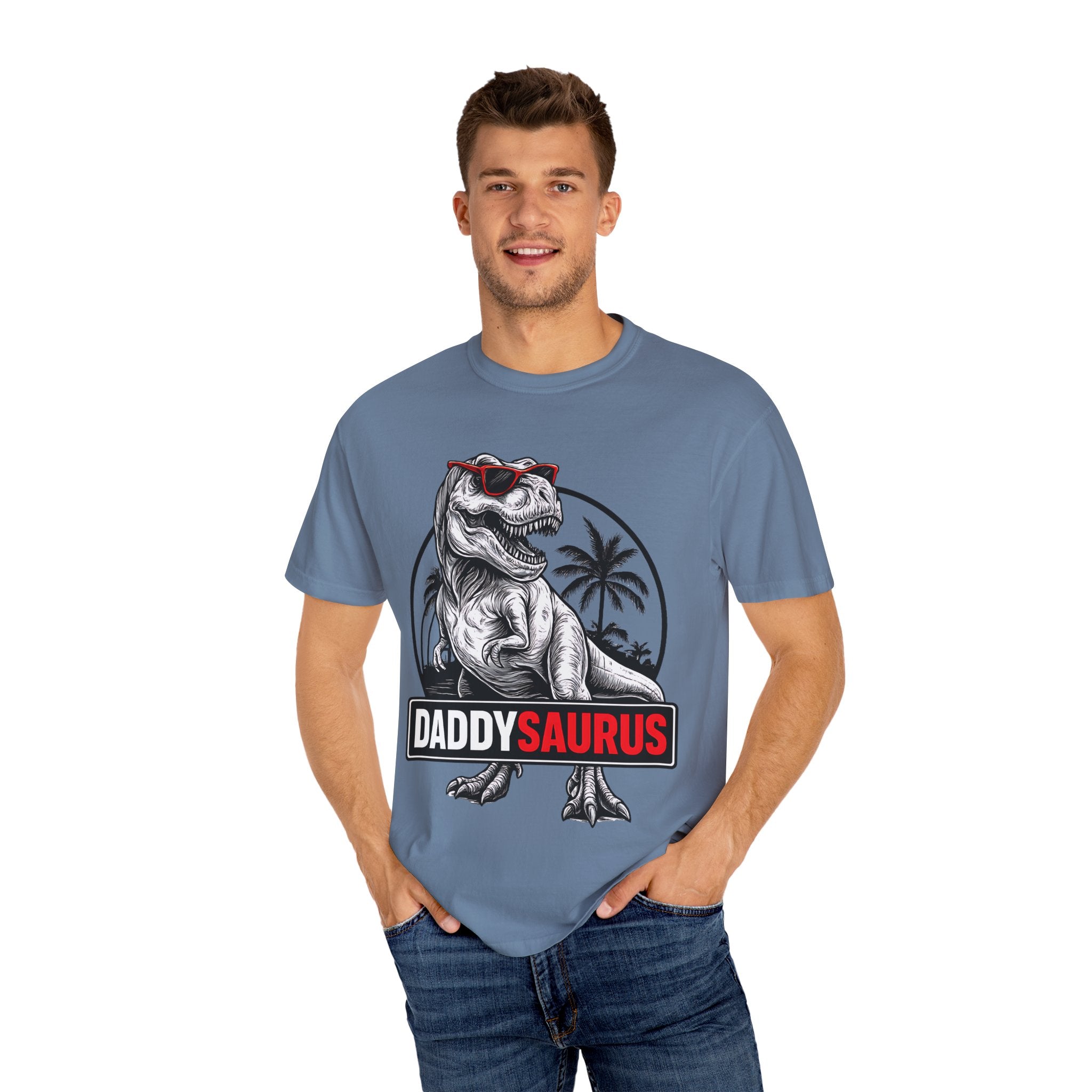 Daddy Saurus – Father’s Day T-Rex Dino T-shirt