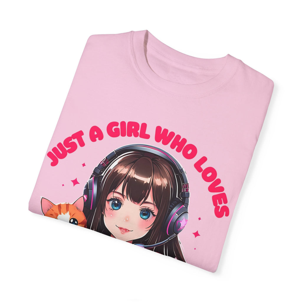 Just A Girl Who Loves Cats and Gaming T-shirt