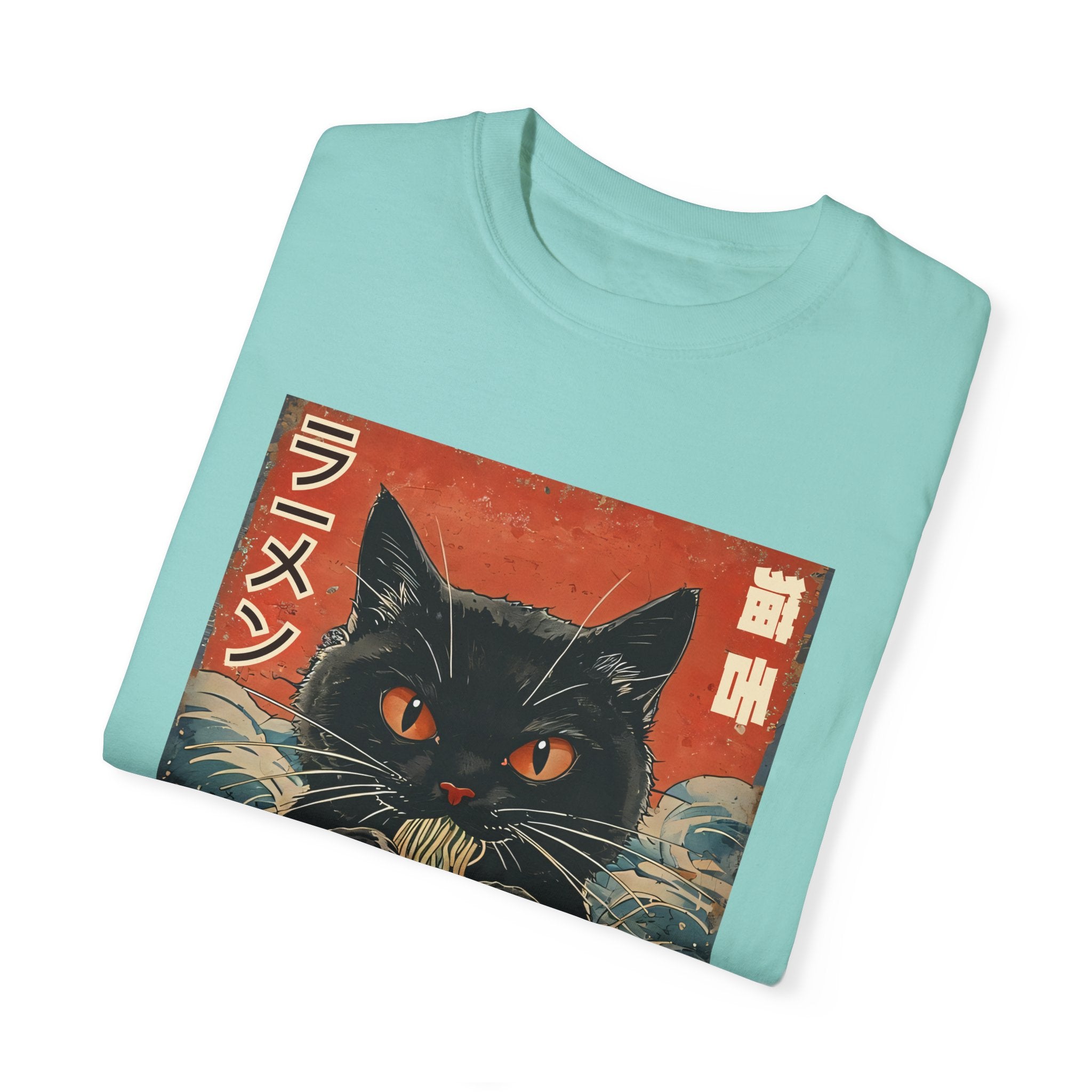 Japanese Cat Eating Ramen T-shirt