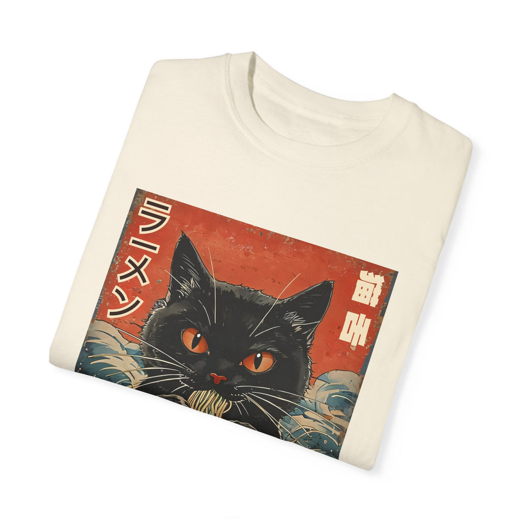 Japanese Cat Eating Ramen T-shirt