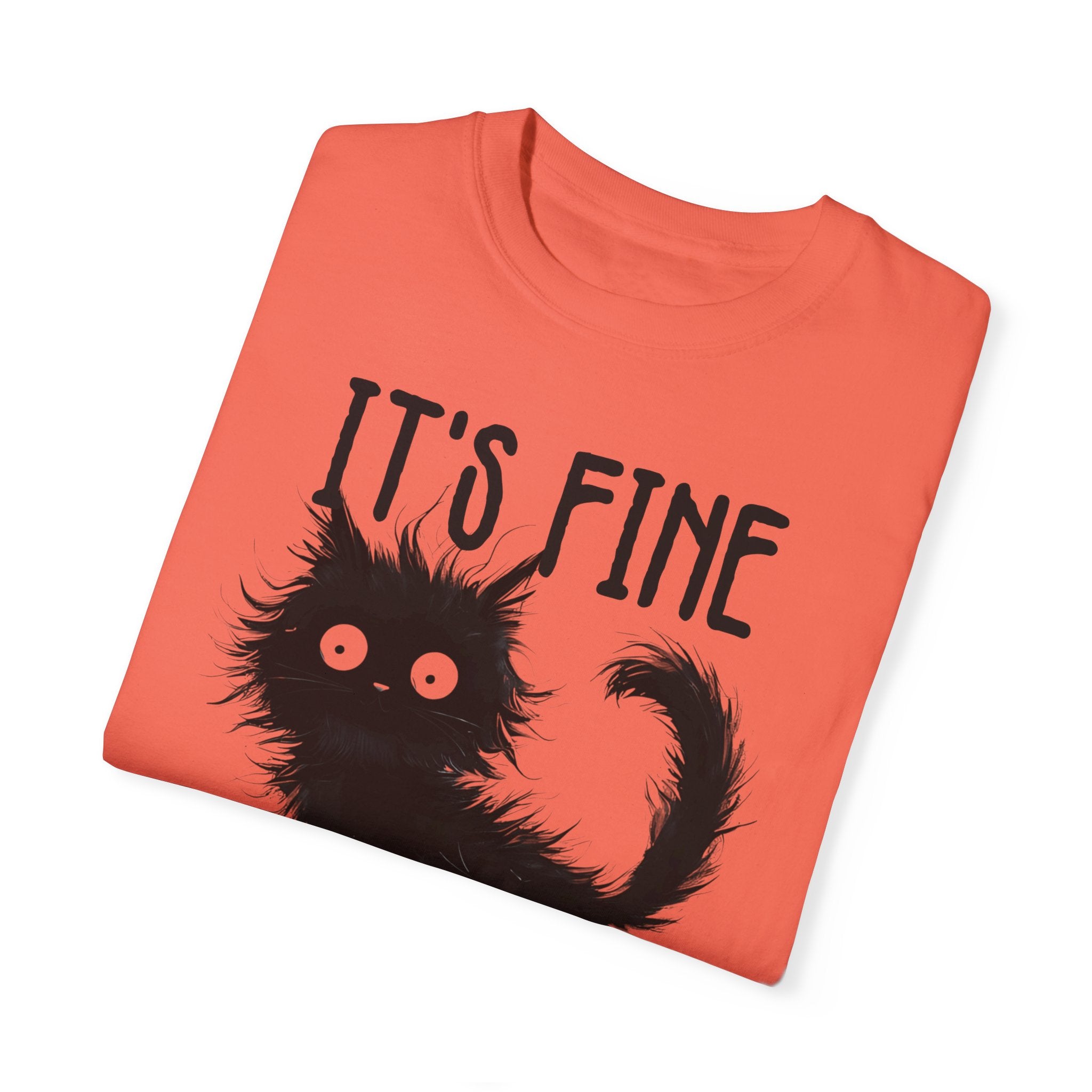 I’m Fine, It’s Fine, Everything Is Fine Funny Cat Kitten T-Shirt