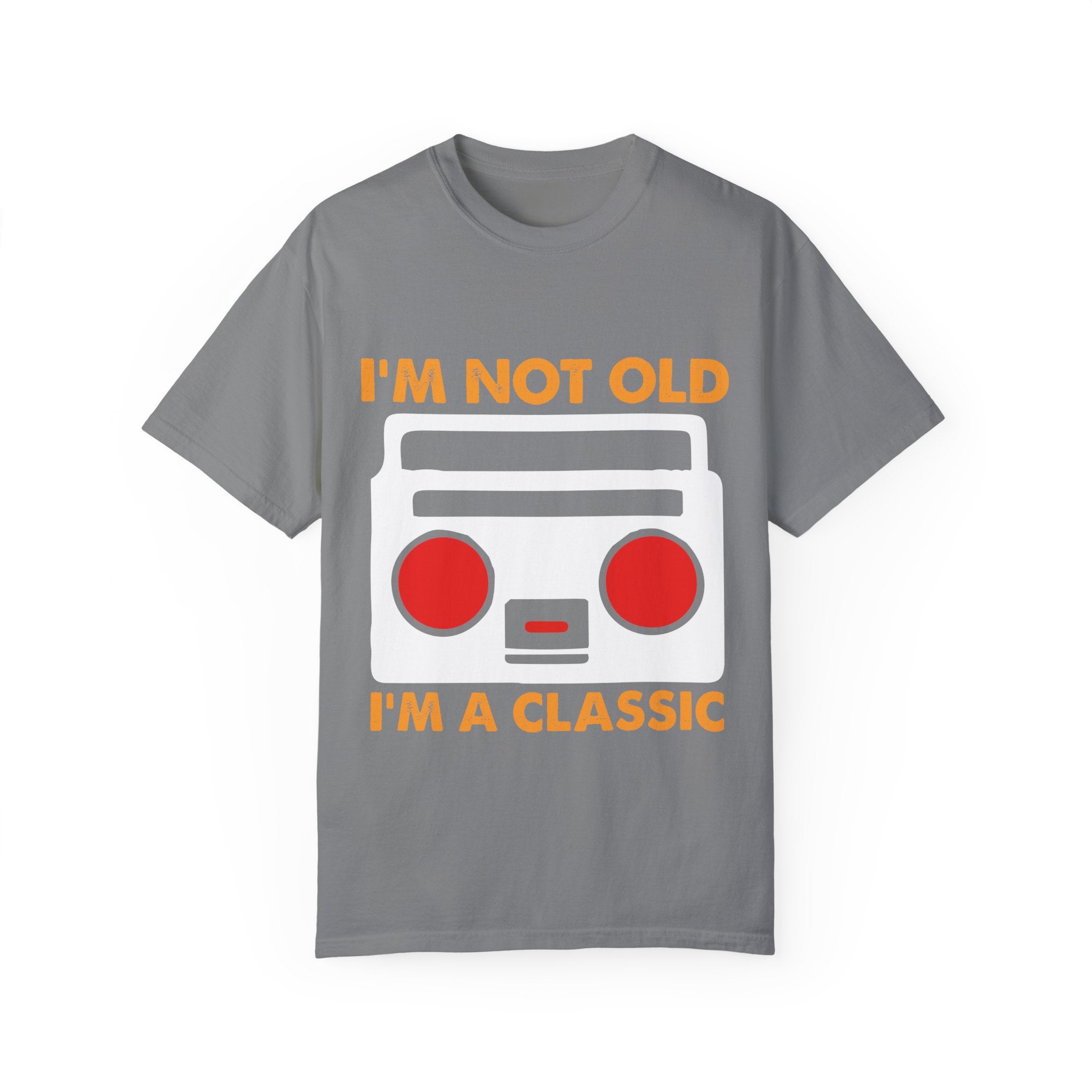 I'm Not Old, I'm a Classic – Retro Music Boombox T-shirt