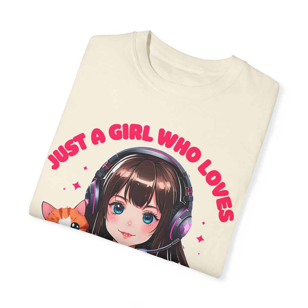 Just A Girl Who Loves Cats and Gaming T-shirt