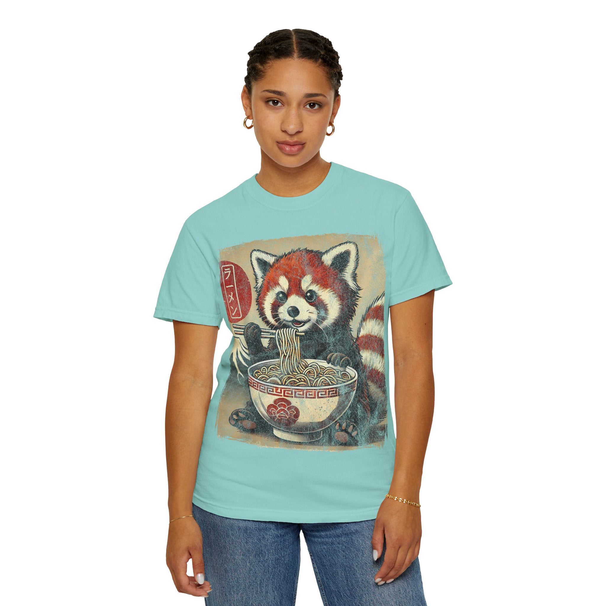 Ramen Time – Japanese Anime Red Panda T-shirt