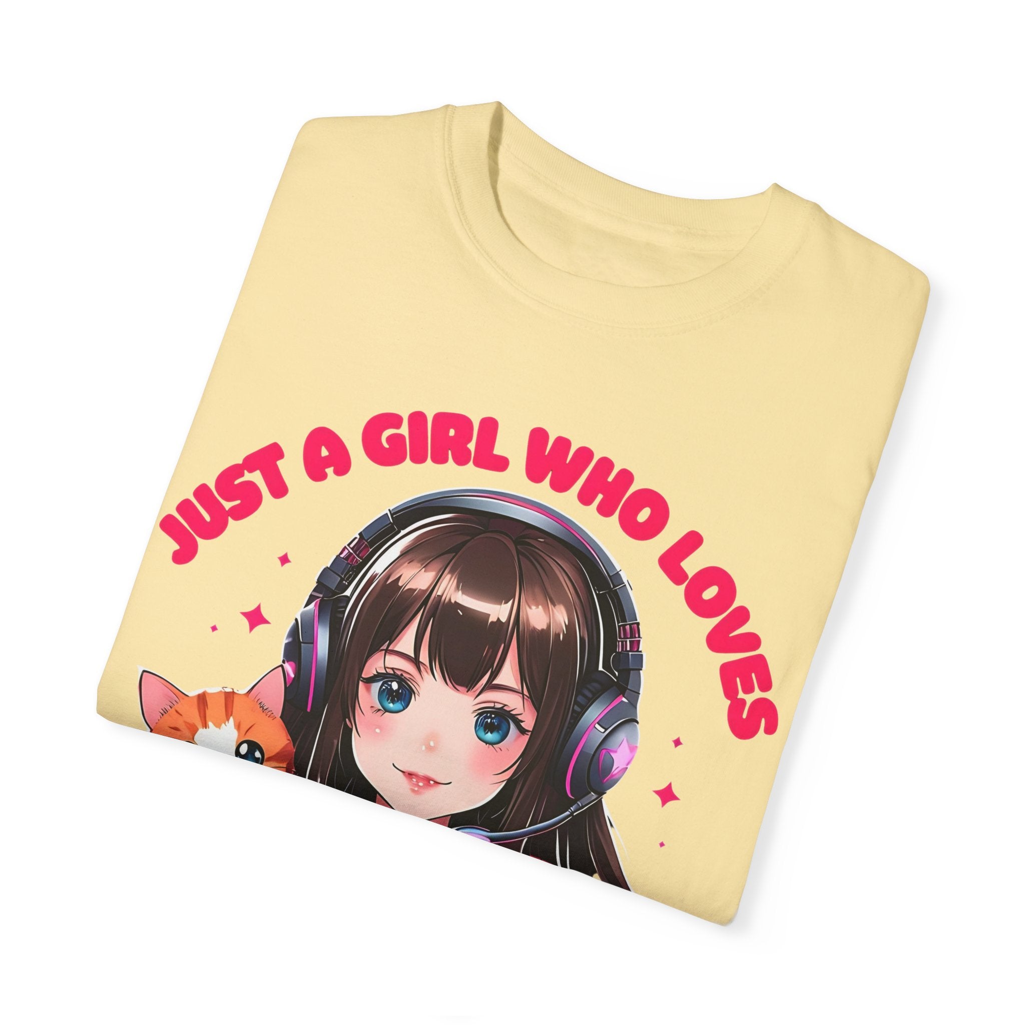 Just A Girl Who Loves Cats and Gaming T-shirt