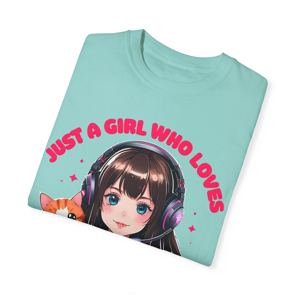 Just A Girl Who Loves Cats and Gaming T-shirt
