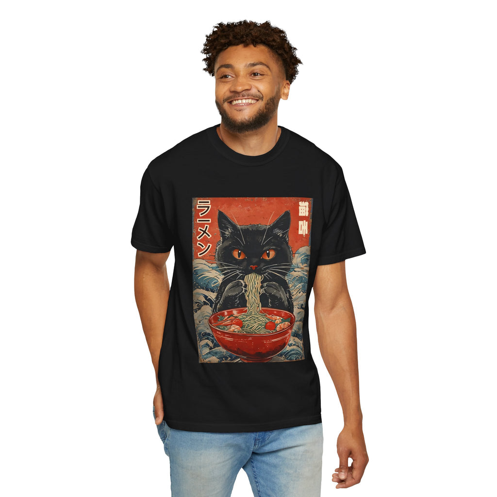 Japanese Cat Eating Ramen T-shirt
