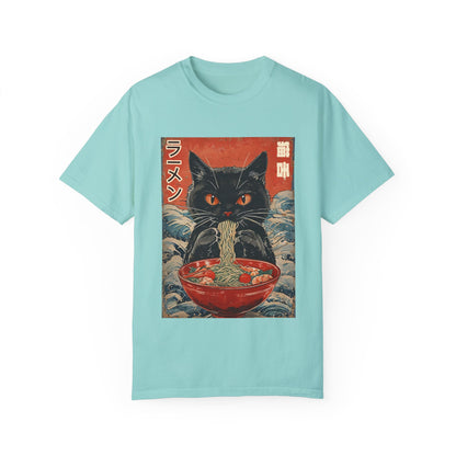 Japanese Cat Eating Ramen T-shirt