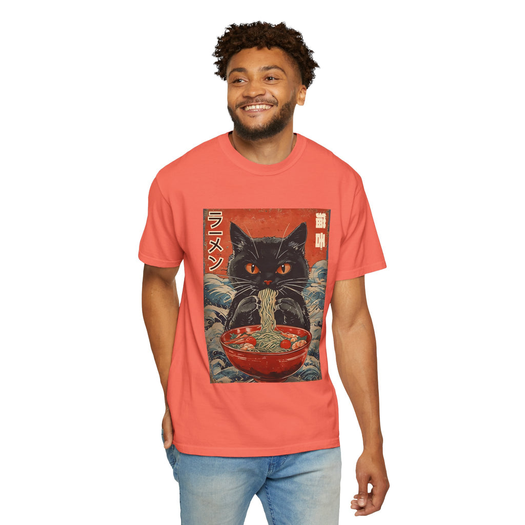 Japanese Cat Eating Ramen T-shirt