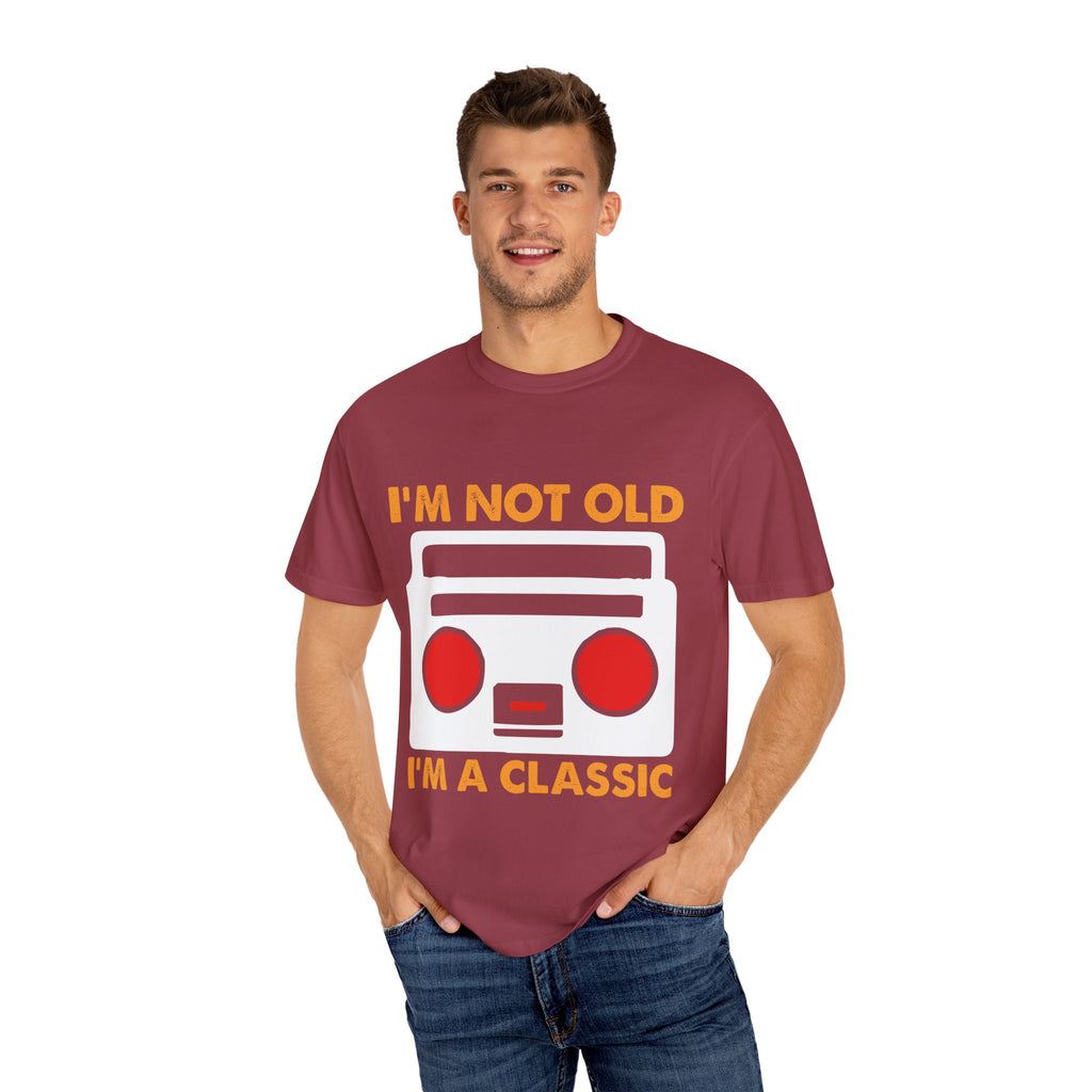 I'm Not Old, I'm a Classic – Retro Music Boombox T-shirt