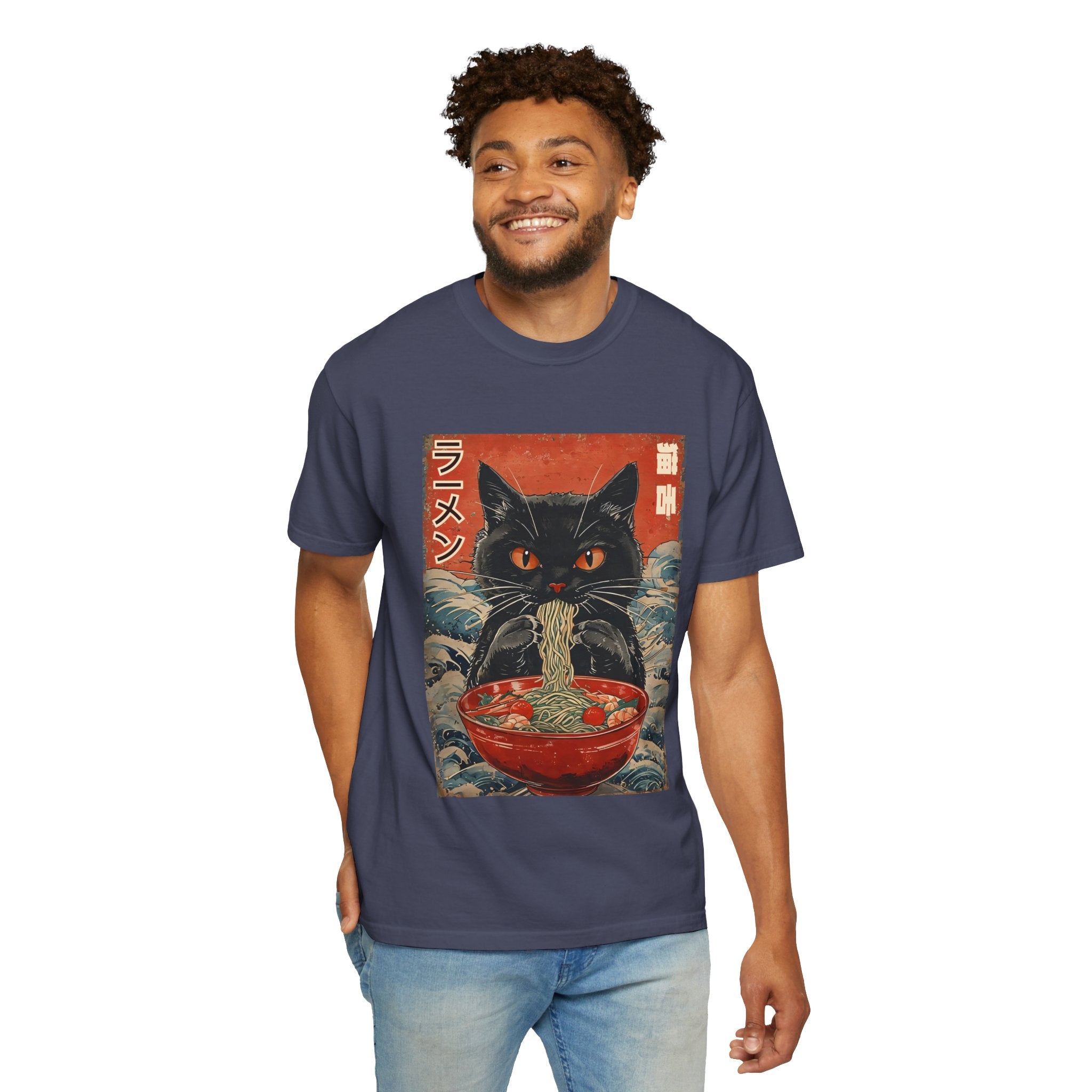 Japanese Cat Eating Ramen T-shirt