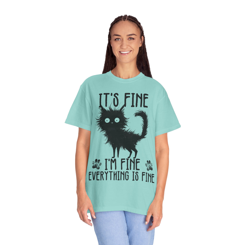 I’m Fine, It’s Fine, Everything Is Fine Funny Cat Kitten T-Shirt
