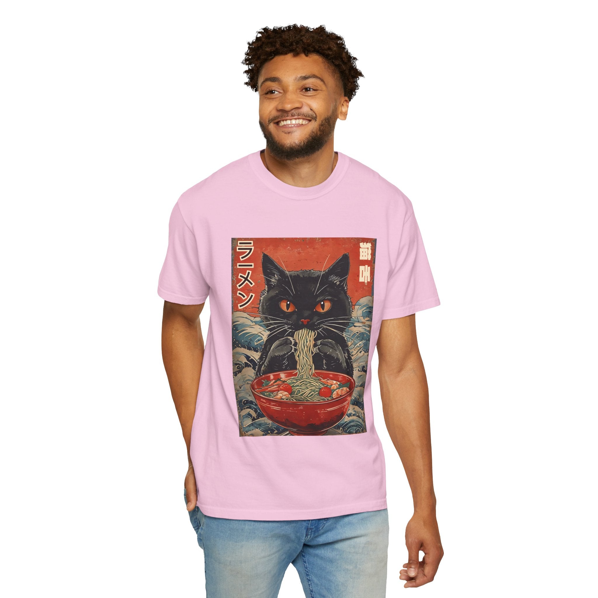 Japanese Cat Eating Ramen T-shirt