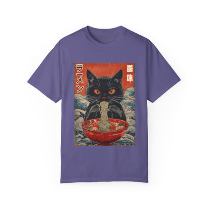 Japanese Cat Eating Ramen T-shirt